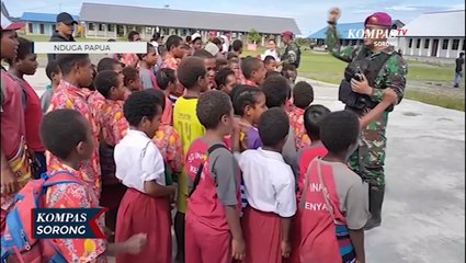 Mobil Pintar Marinir Bantu Berikan Pendidikan Gratis Di Pedalaman Papua