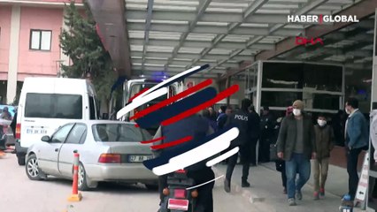 Kilis'te bir polis memuru, sokak ortasında eşi ve bir hemşireyi yaraladı