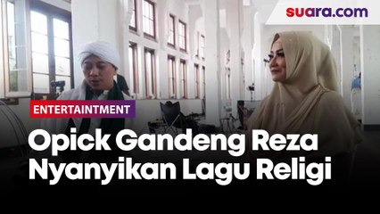 Opick Gandeng Reza Artamevia Nyanyikan Lagu Religi