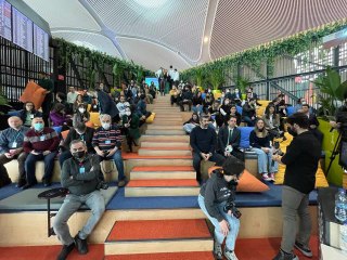 İstanbul Havalimanı'nda gençlere özel "Youth Lounge" hizmete açıldı