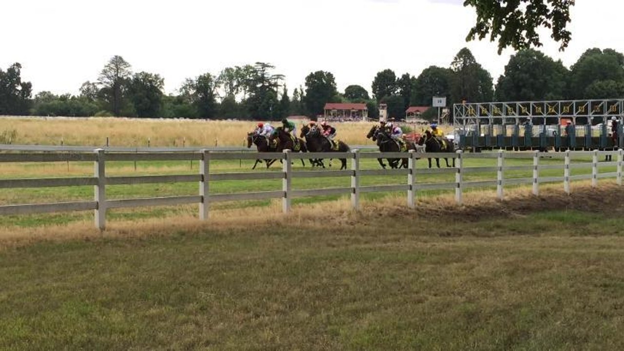 Racing at Tumut