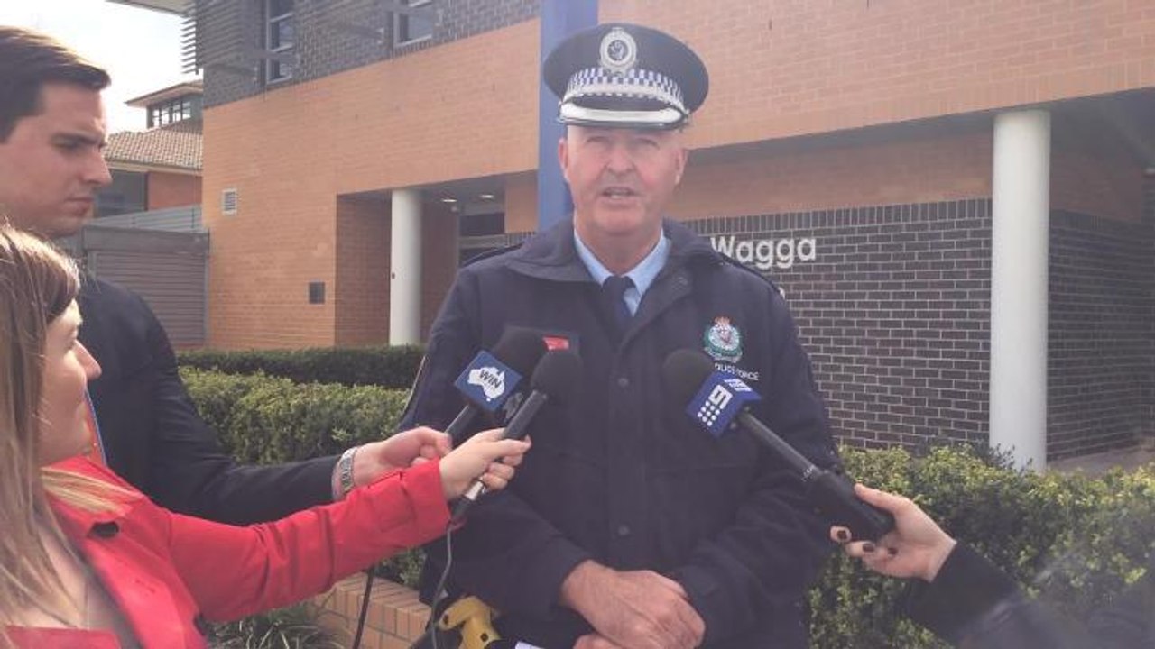 Wagga Police Inspector PETER McLAY on Ice arrest in car at Jubilee Oval