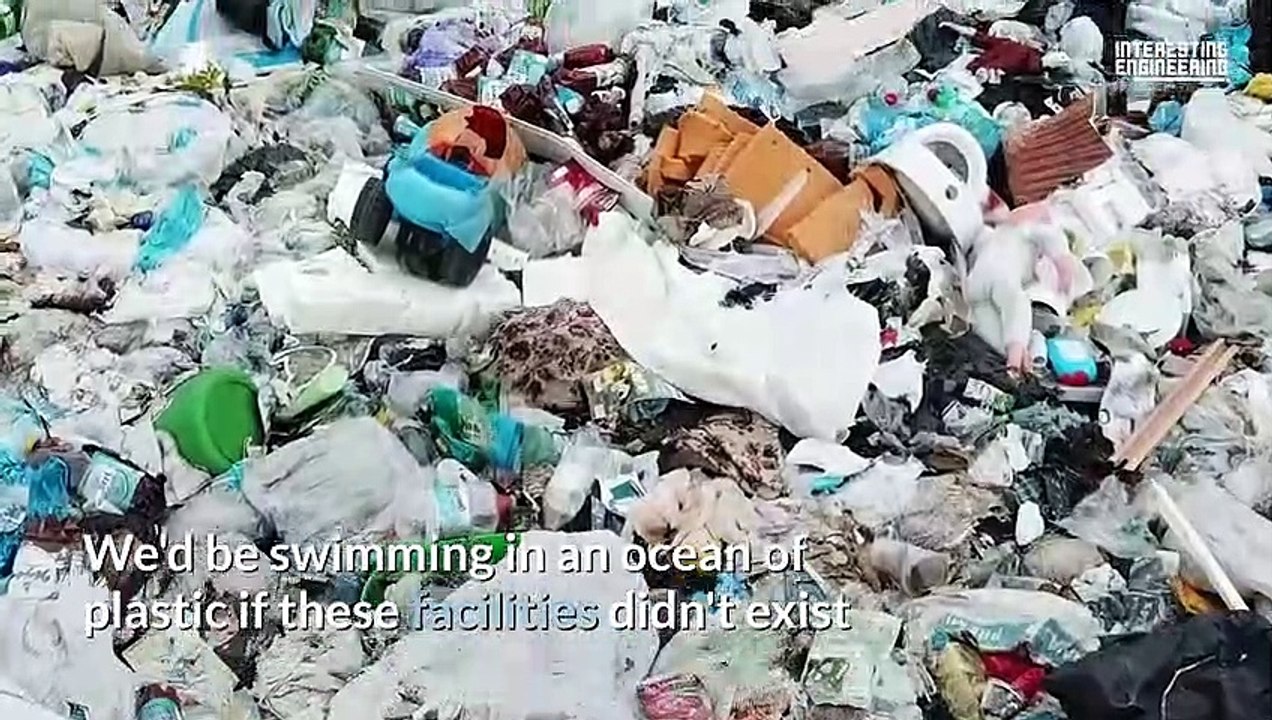 How to recycle plastic waste in a facility