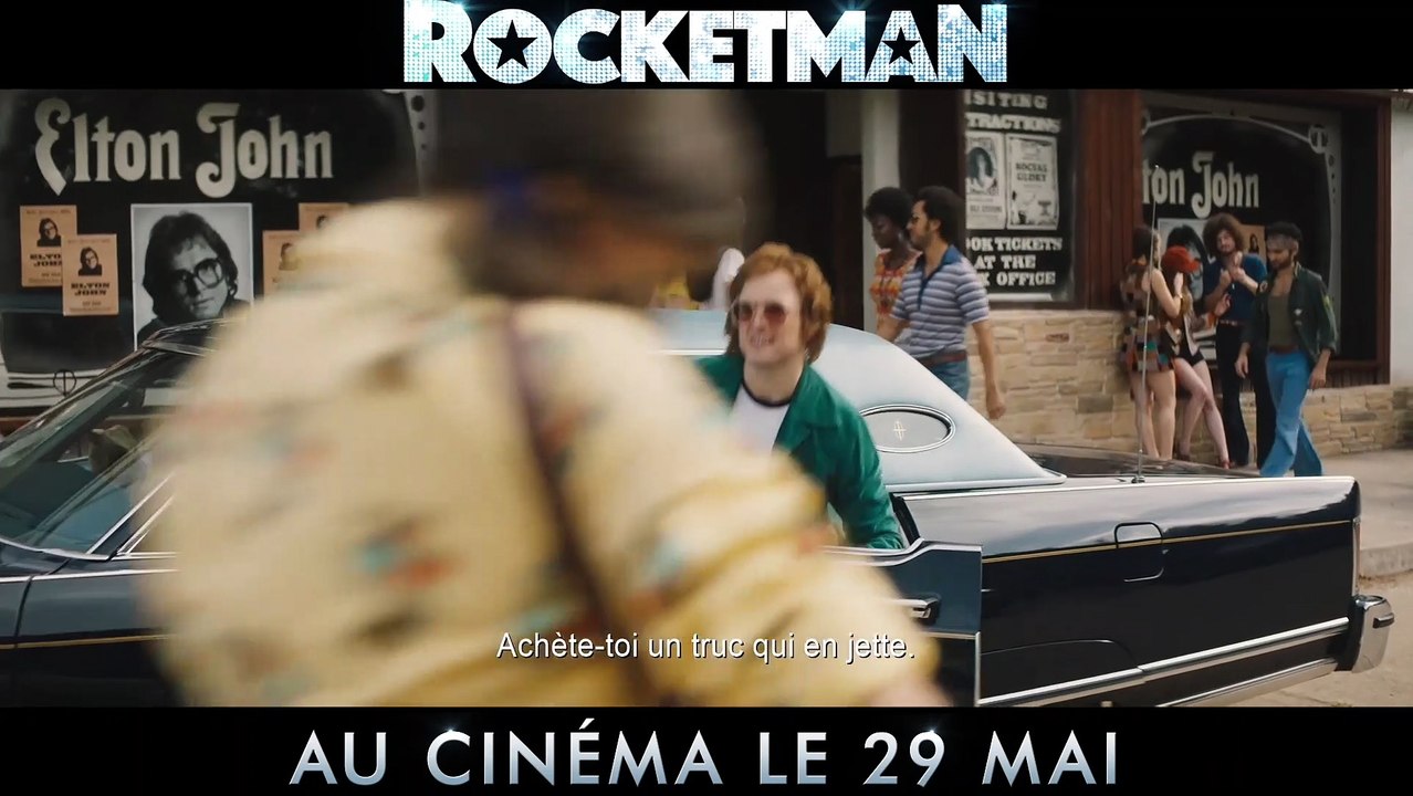 Bande-annonce : Elton John vous fera chanter av...