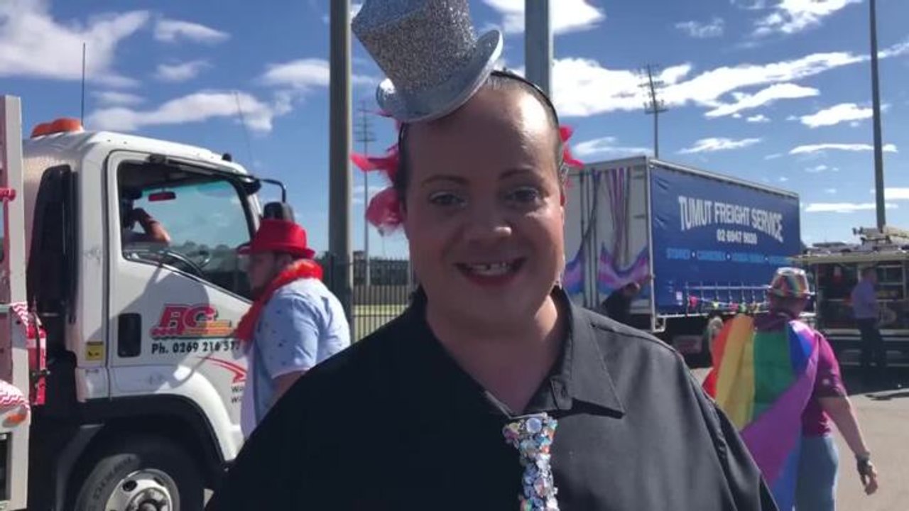 Daily Advertiser | Robbie Brown at Wagga Mardi Gras