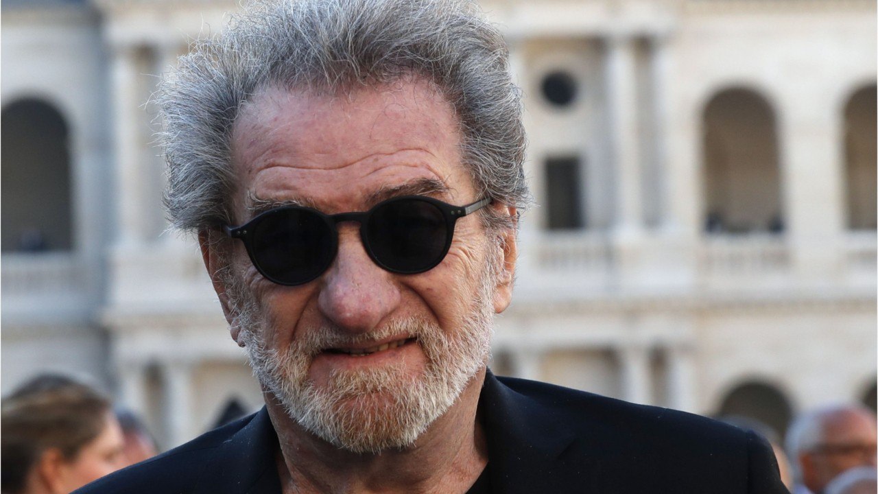Voici - Eddy Mitchell en deuil : son parolier Pierre Papadiamandis est mort