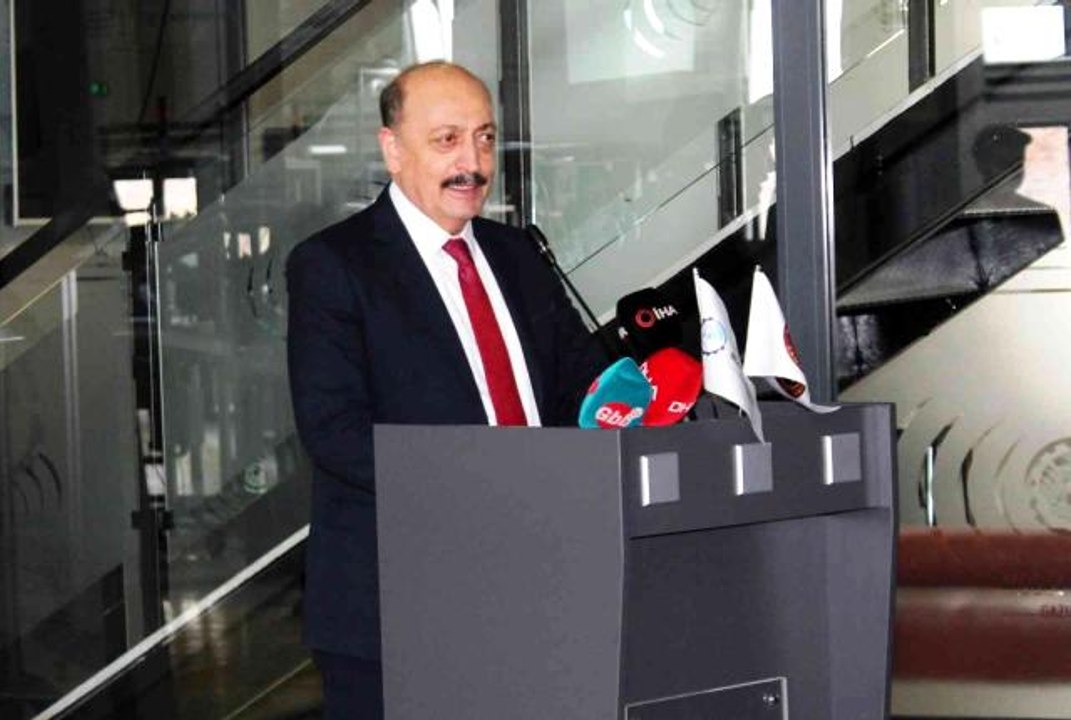 Son dakika haber... Bakan Bilgin: "Türkiye ekonomik değişimlere ve sorunlara cevap verecek güçte"