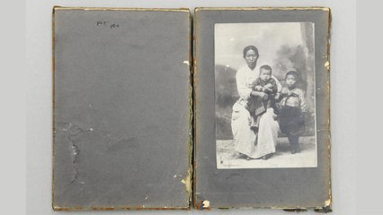 안중근 의사 감옥에서 간직한 사진첩과 글씨 보존처리...일본인이 기증 / YTN