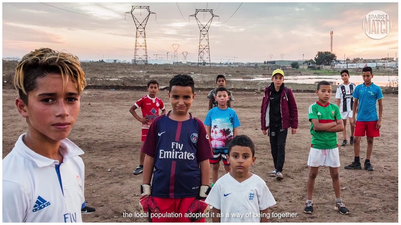 On vibre pour l'exposition "Football et monde arabe" à l'IMA