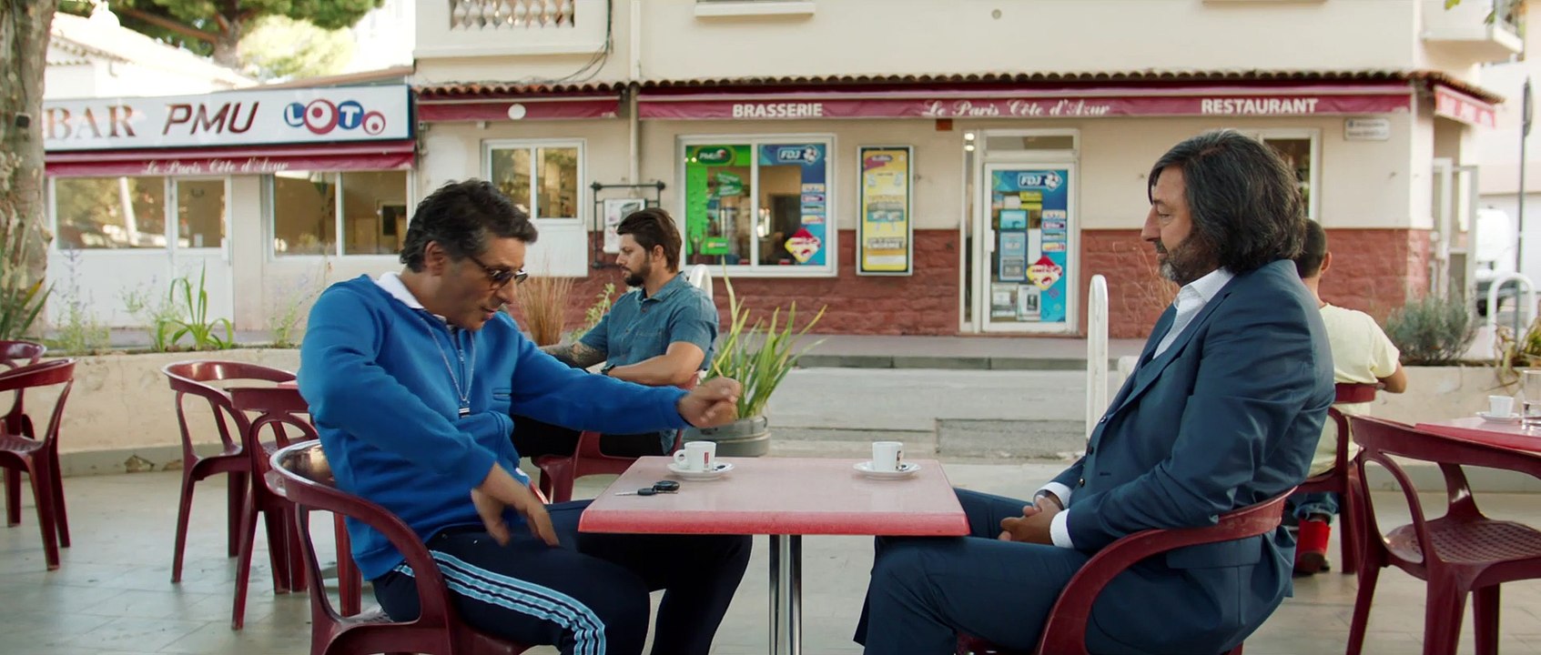 Bande-annonce : Olivier Baroux retrouve Kad Merad pour "Just a Gigolo"