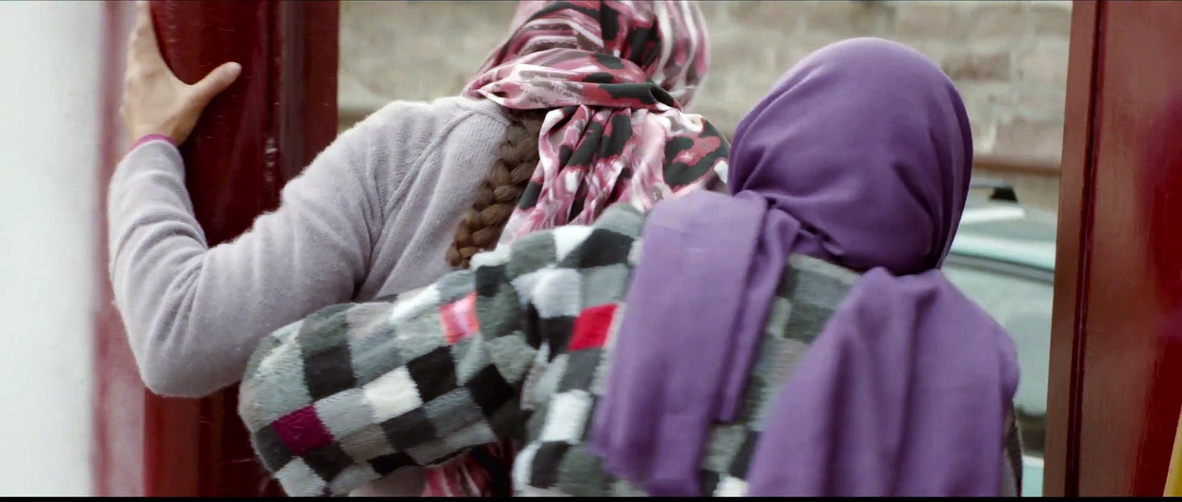 Bande-annonce : les femmes prennent les armes dans "Les Filles du soleil"