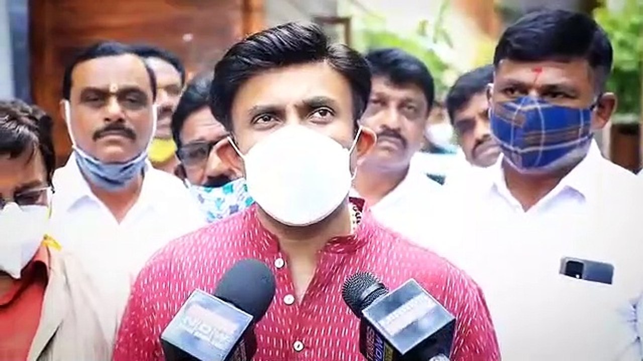 कर्नाटक के 60 मेडिकल कॉलेजों में पढ़ाई जारी रख सकेंगे यूक्रेन से लौटे 700 छात्र