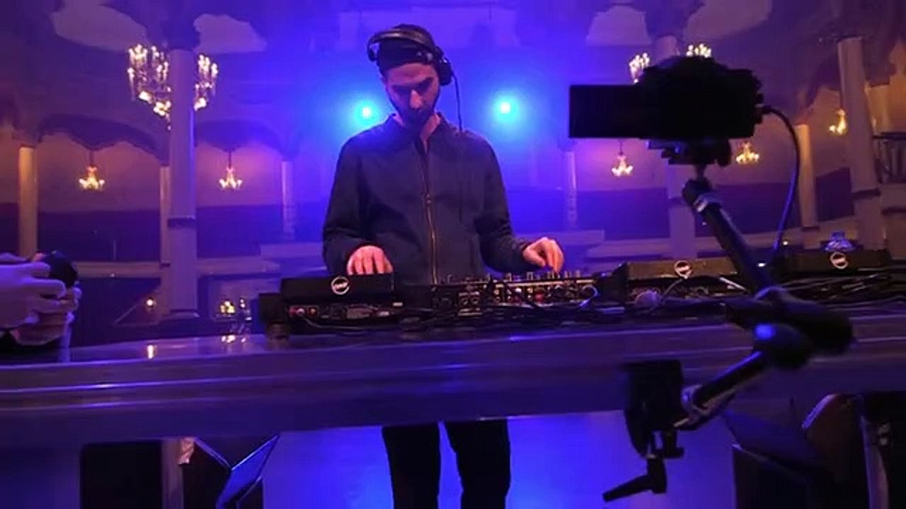 Cercle vous fait danser sur Facebook