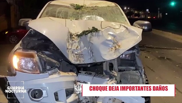 Percance vial dejó una camioneta Ford totalmente destruida sobre avenida Juan Gil Preciado