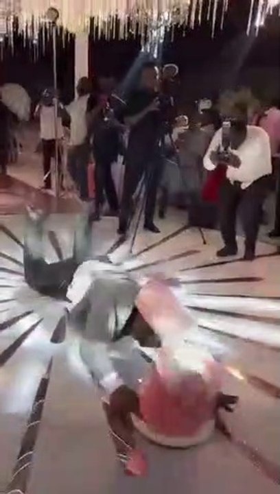 Bridegroom drops wedding cake, Watch
