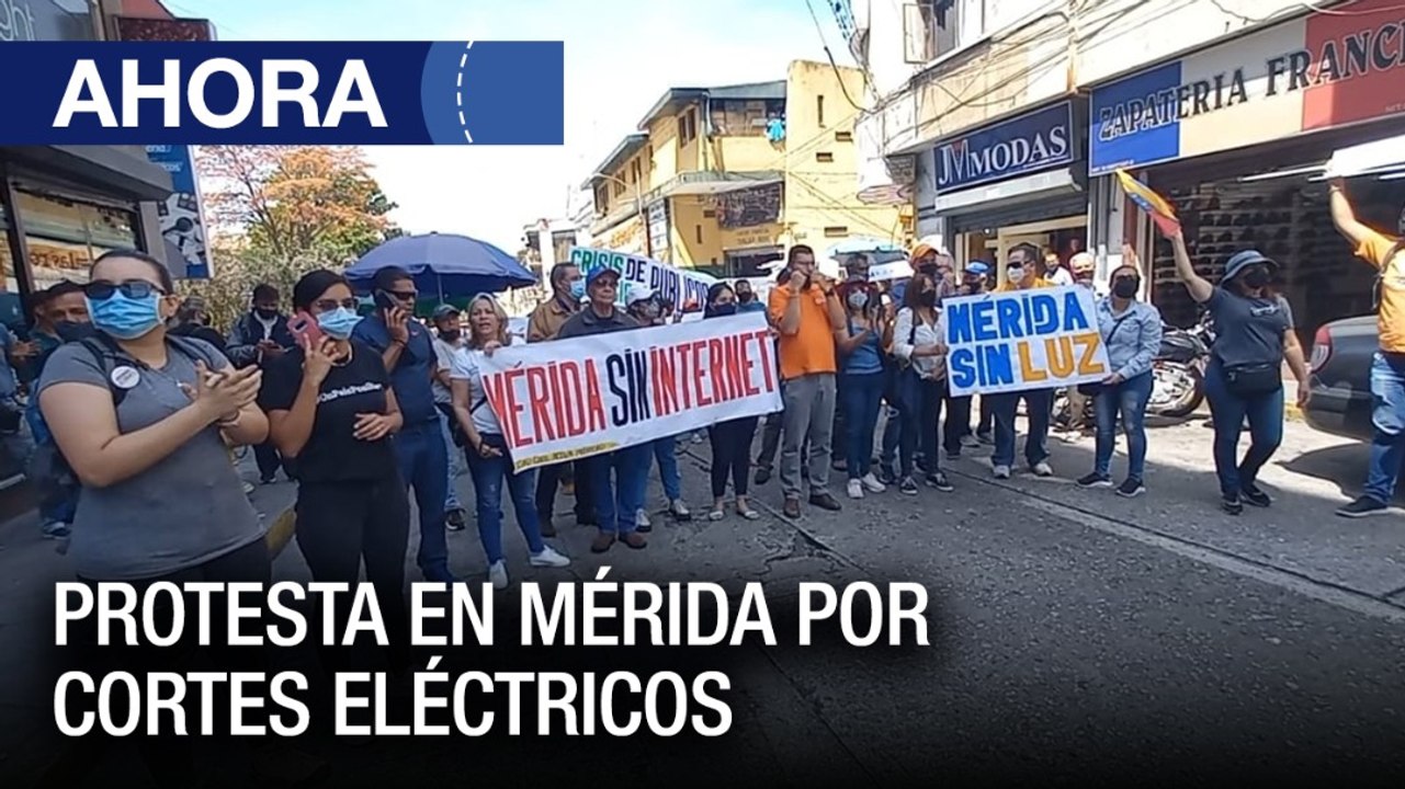Protesta en #Mérida por cortes eléctricos #22Mar - Ahora