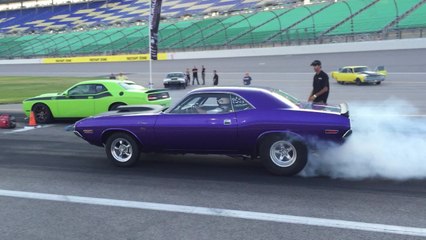 Roadkill Nights: Dodge Challenger Burnout