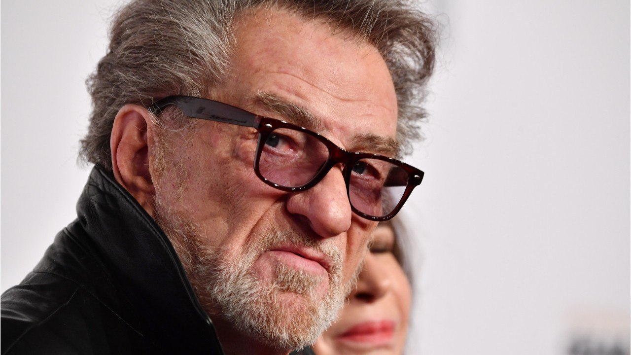 GALA VIDEO - Eddy Mitchell en deuil : après Johnny Hallyday, il perd un autre compagnon de route (1)