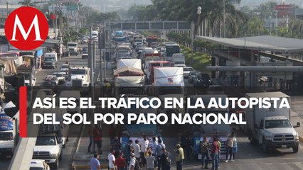 Reportan bloqueo parcial en la Autopista del Sol, Guerrero