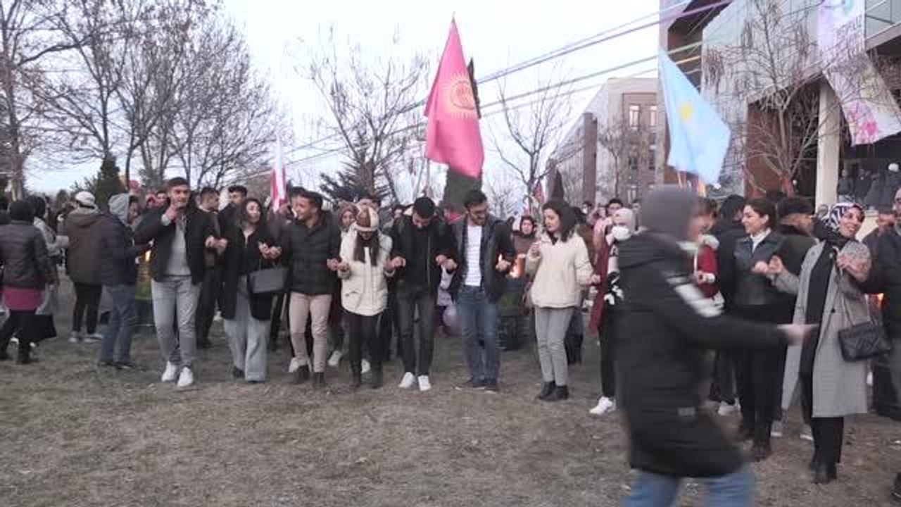 Niğde'de Türk Dünyası Yeni Gün Buluşması "Nevruz 2022" coşkuyla kutlandı