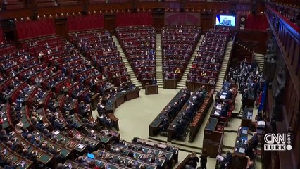 Zelenskiy, Papa'yı Ukrayna'ya davet etti