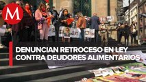 Feministas realizan manifestación contra ley sobre deudores alimentarios