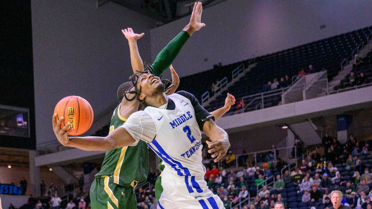 CBI 3/22 Preview: UNC Wilmington (-2.5) And Middle Tennessee (-1.5) Will Win And Cover