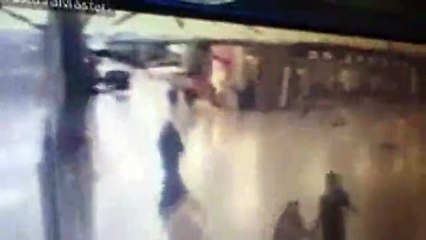 Vidéo. Le policier héroïque qui a tiré sur un des kamikazes d’Istanbul