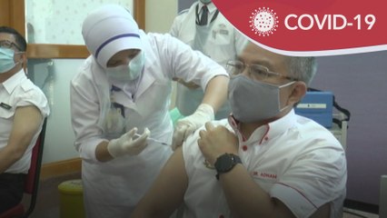 Vaksin COVID-19 | Menteri Kesihatan, KSU Negara terima suntikan