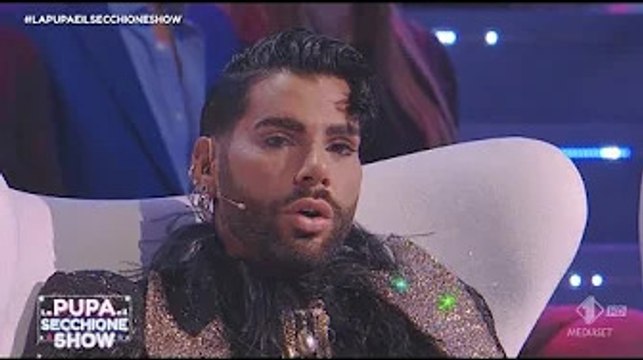 Vera Miales nel mirino di Federico Fashion Style: l'affondo a La pupa e il secchione show E' appena