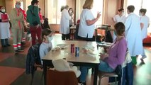 20 niños ucranianos enfermos de cáncer llegan a Francia para ser atendidos
