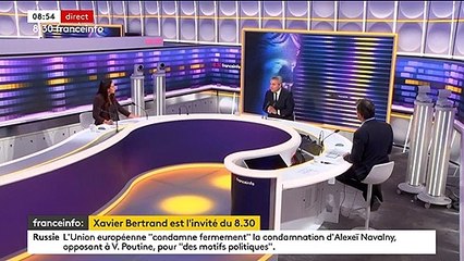 Emmanuel Macron prépare un "mauvais coup" après l'élection, accuse Xavier Bertrand