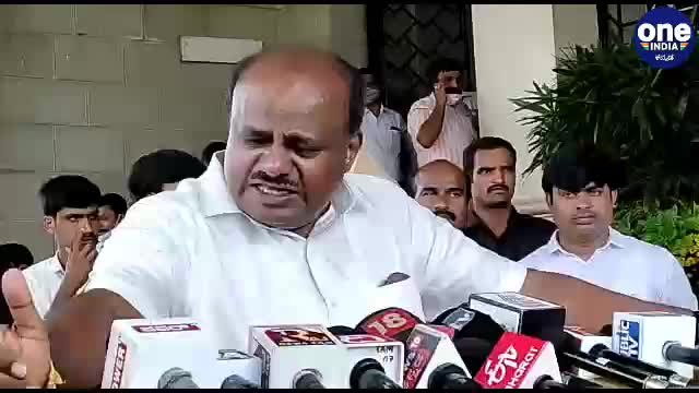 HD Kumaraswamy: ಸದನದೊಳಗೆ ಪೆಟ್ರೋಲ್, ಡೀಸೆಲ್, ಗ್ಯಾಸ್ ಬೆಲೆ ಏರಿಕೆ ಚರ್ಚೆ ಯಾರಿಗೂ ಬೇಕಿಲ್ಲ | Oneindia Kannada