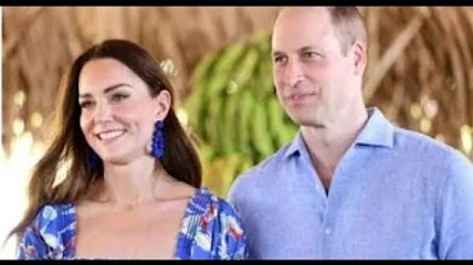 Le prince William et Kate traitent les fans de Royal avec un aperçu rare à bord d'un avion de tourné