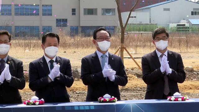 [울산] 울산 화학의 날 기념식 열려...16명 표창 / YTN