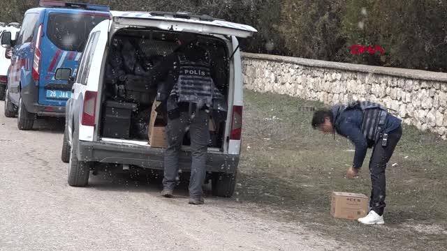 2 KİŞİYİ TÜFEKLE REHİN ALAN ŞÜPHELİ, BACAĞINDAN VURULARAK ETKİSİZ HALE GETİRİLDİ