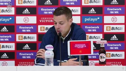 Azpilicueta prefiere no hablar sobre su futuro y reconoce el momento de "incertidumbre" en el Chelsea