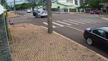 Câmera flagra forte colisão na Rua Marechal Rondon