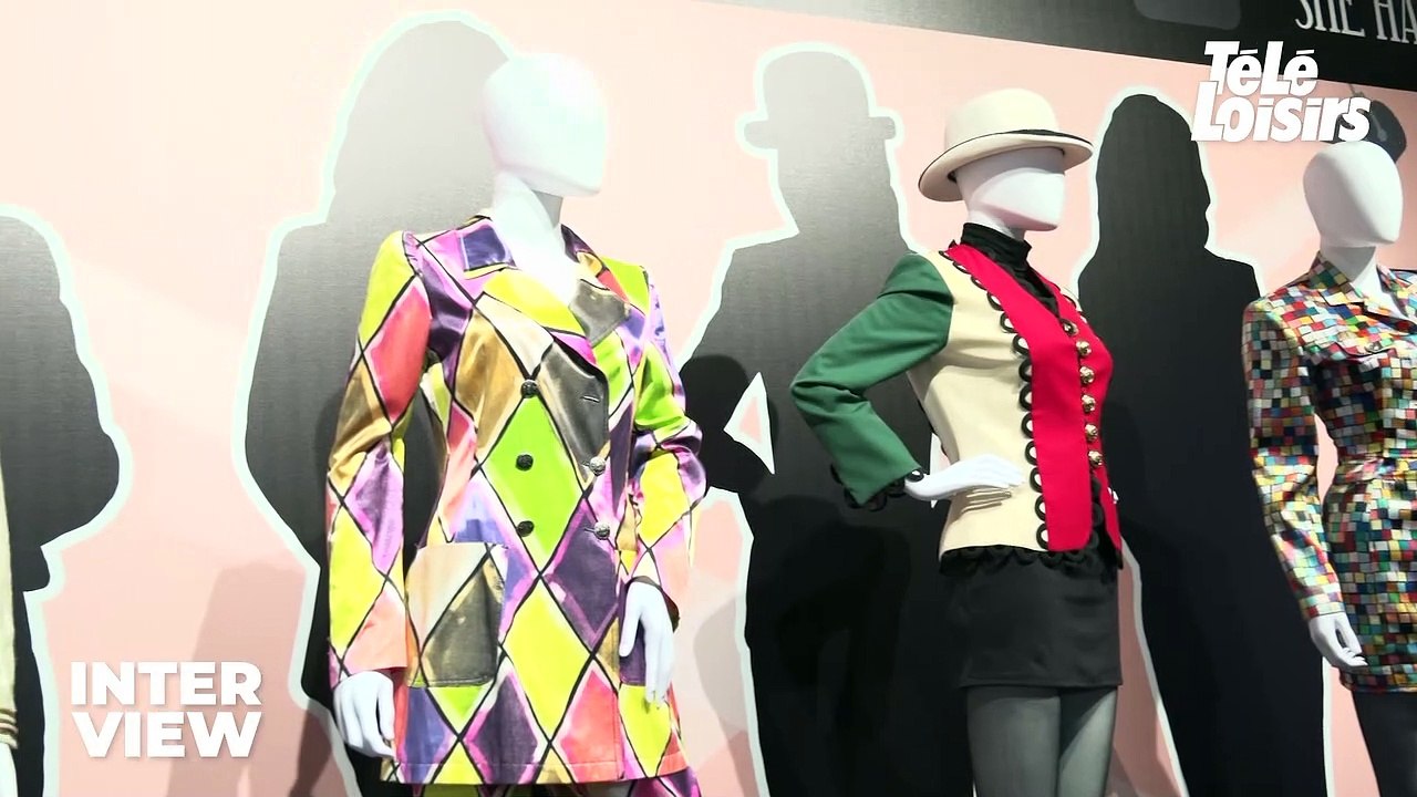 Marie Vincent (En Famille), la voix française de Fran Fine, visite l'exposition Une nounou d'enfer