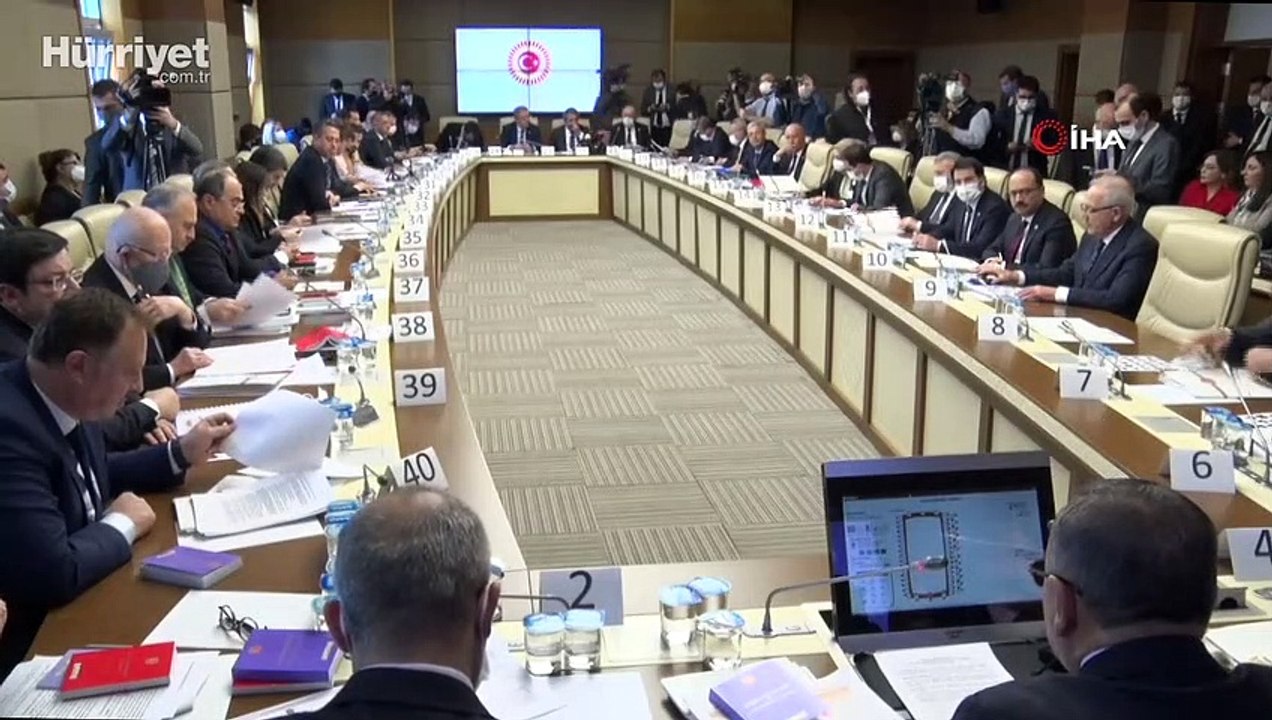 Anayasa Komisyonu milletvekili seçim kanunu teklifini görüşmek üzere toplandı