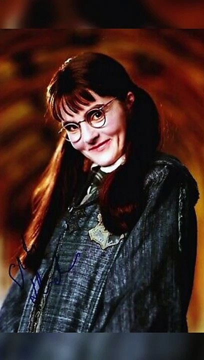4 Weird Facts about Moaning Myrtle_ #Shorts