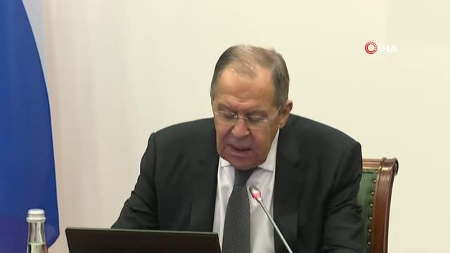 Lavrov: Ukrayna'ya barış gücü göndermek, Rusya ile NATO arasında doğrudan bir çatışmaya yol açabilir Kiev yönetiminin sürekli pozisyon değiştirmesi...