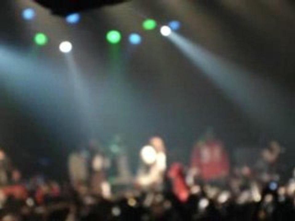 Lil wayne/Bataclan/ pop bottles