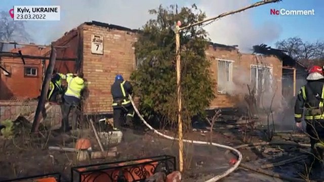 شاهد: القصف الروسي على ضواحي كييف يتسبب في إضرام النيران وطلبات استغاثة قياسية
