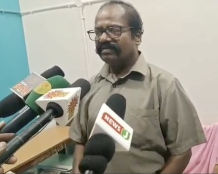 ஜாதியை சொல்லி திட்டினார்.. அமைச்சர் மீது அலுவலர் புகார்!