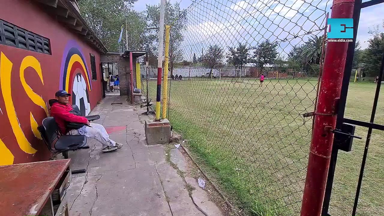 Asociación de Fomento, Cultura y Educación Física Iris: un club de fútbol y un hogar para los chicos de San Carlos