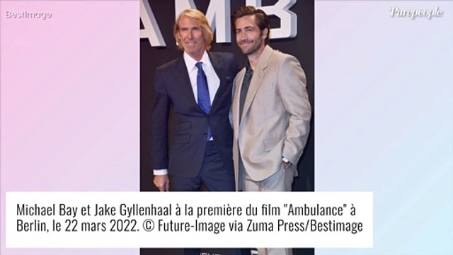 Eiza Gonzalez divine en robe bustier, Jake Gyllenhaal élégant sur le tapis rouge à Berlin