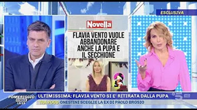 Barbara d'Urso fa un annuncio choc a Pomeriggio 5: Flavia Vento ha abbandonato La pupa e il secchio