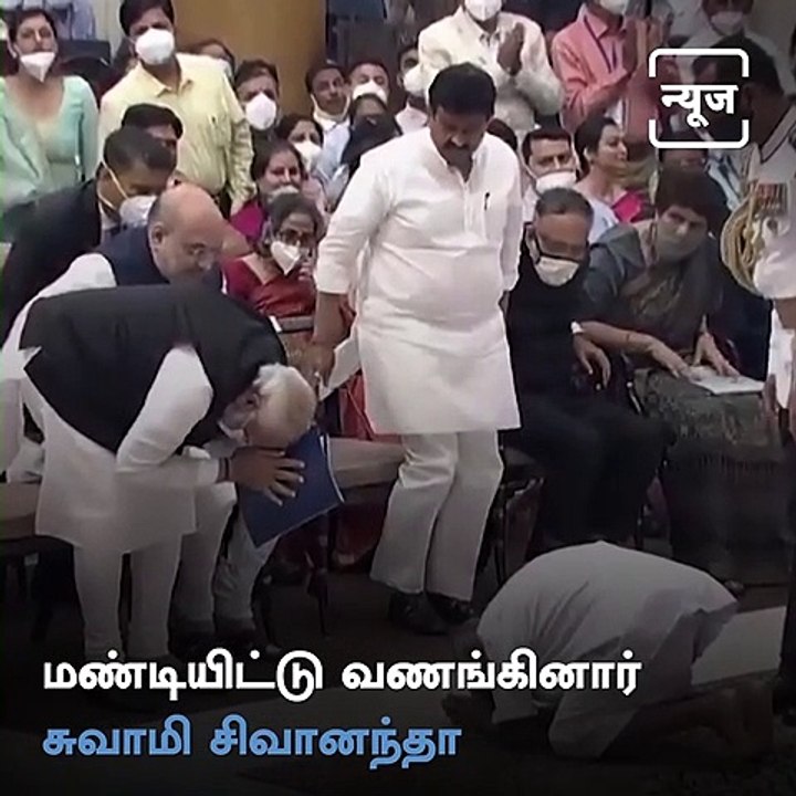 125 Year Old Swami Sivanandha Receives Padma Shri For His Contribution To Yoga