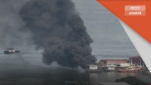 Kebakaran | Kapal muatan diesel terbakar, dua cedera